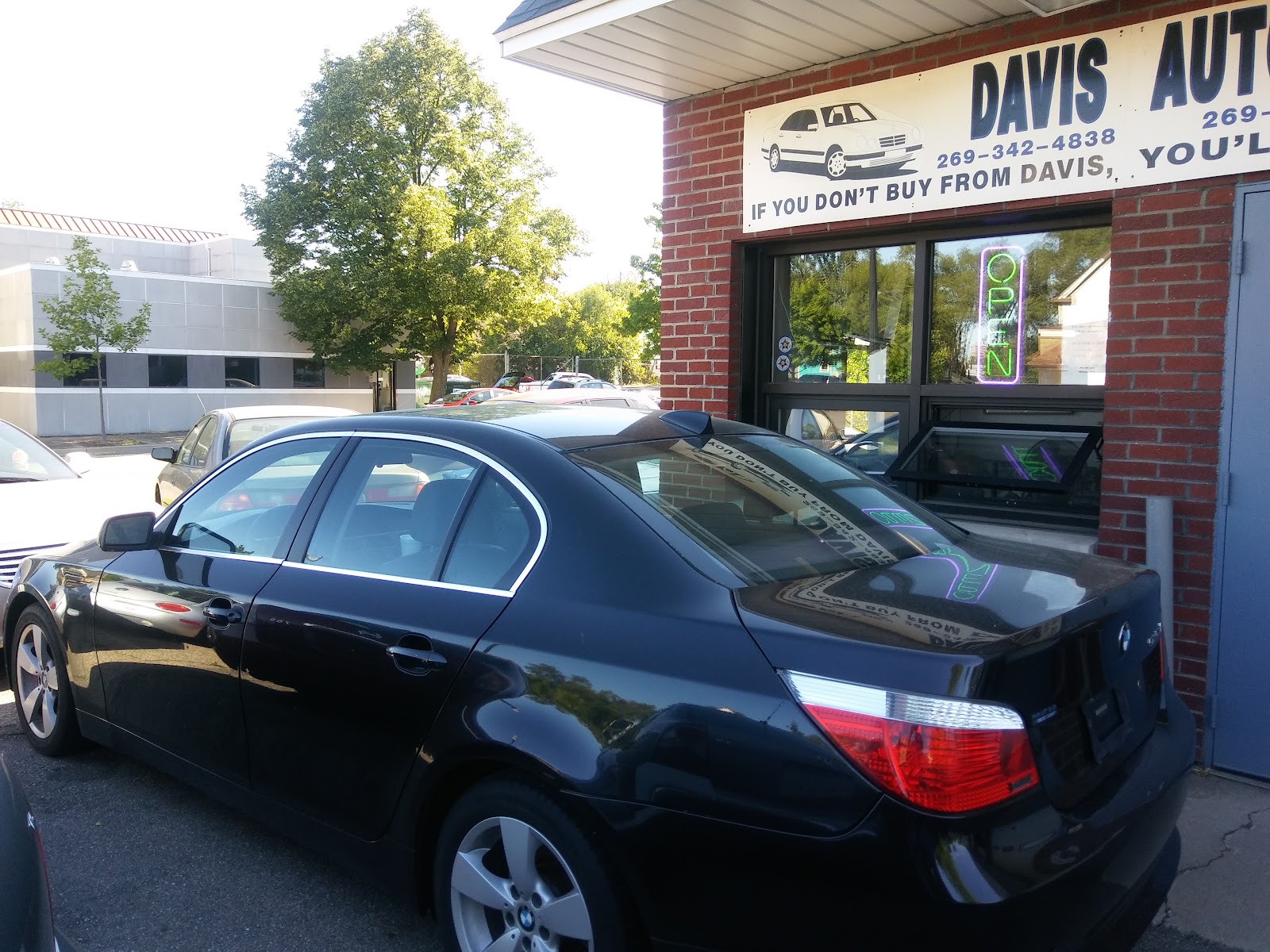 Davis Auto Sale — photo
