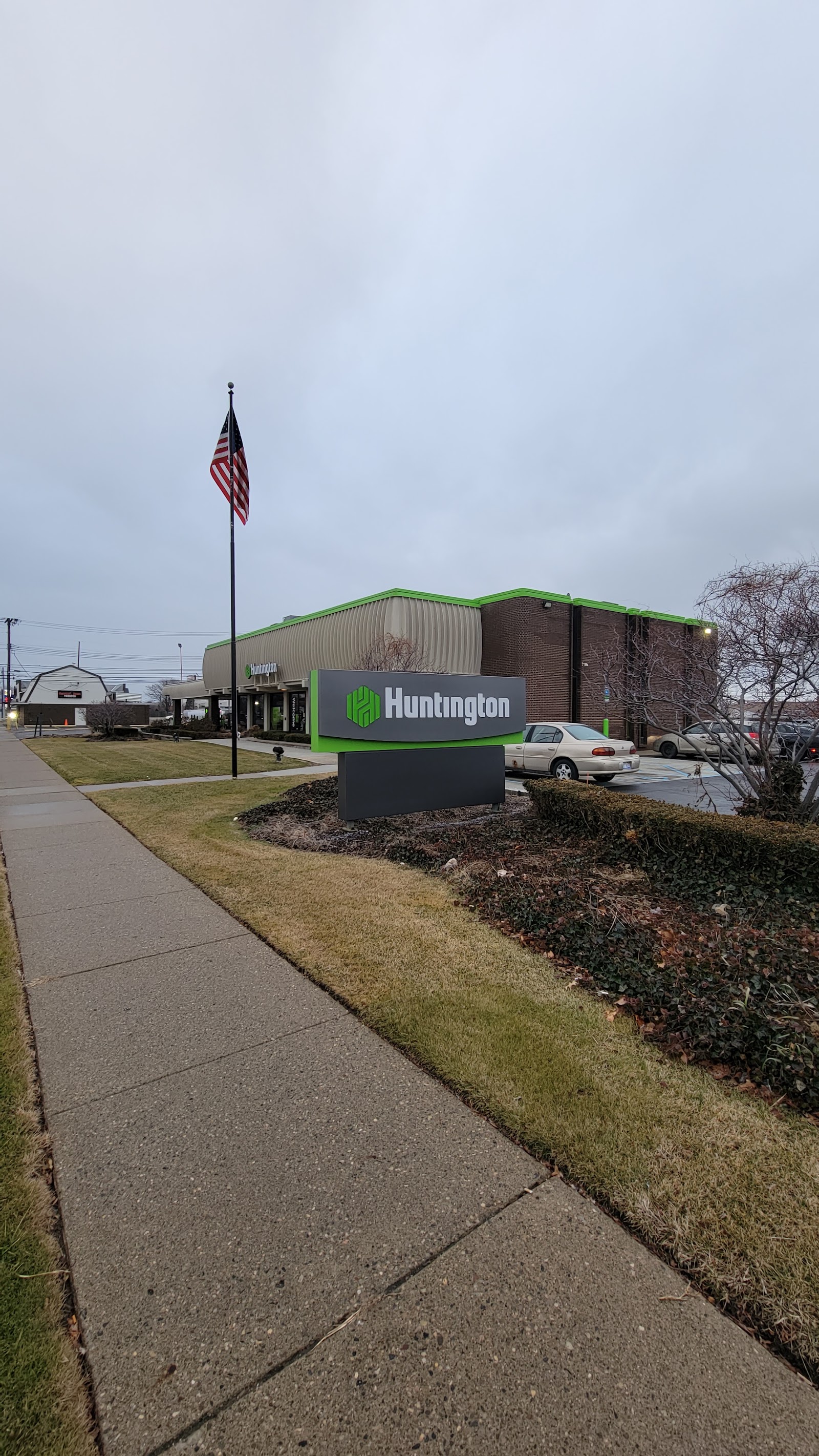 Huntington Bank in Kalamazoo