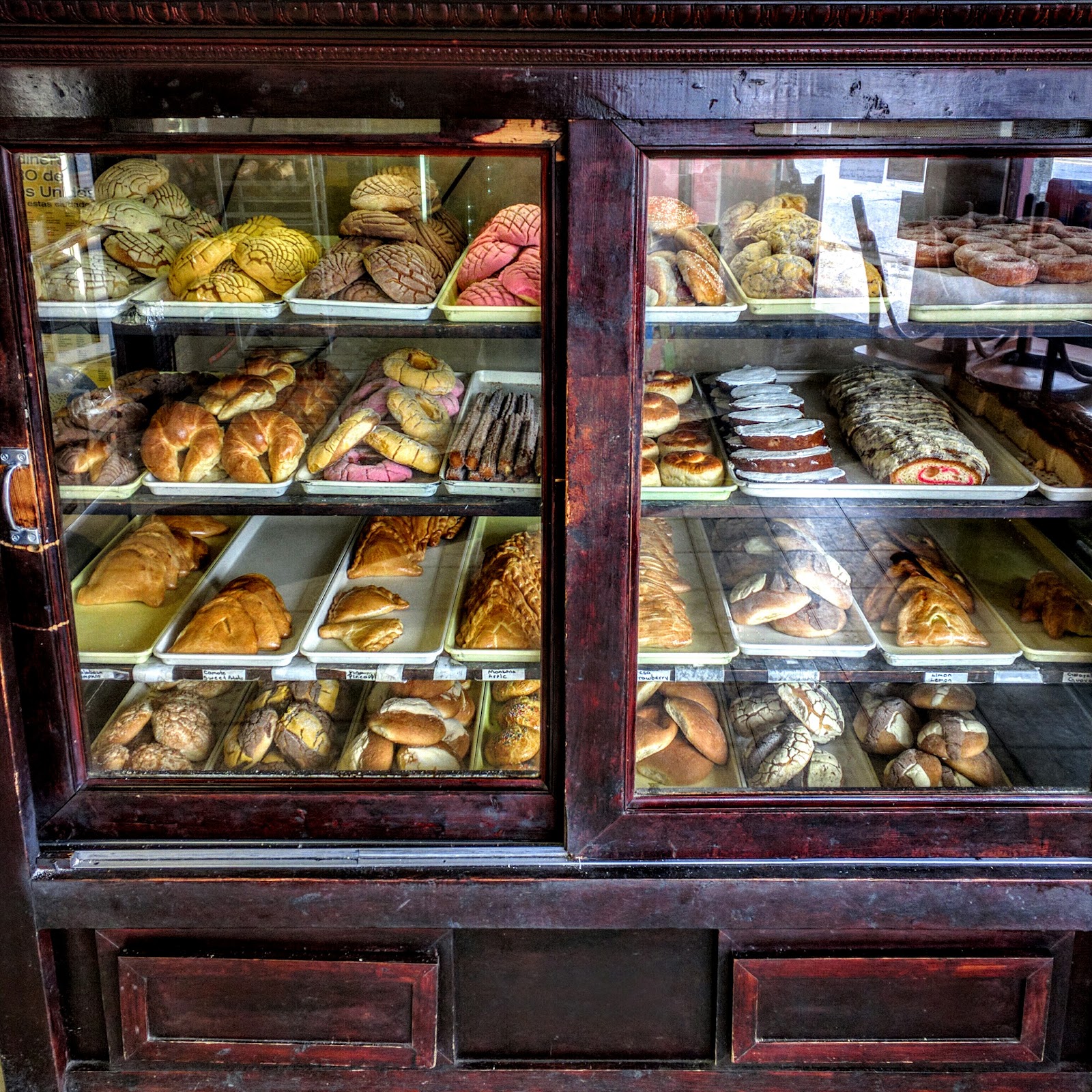 La Azteca Bakery in Kalamazoo
