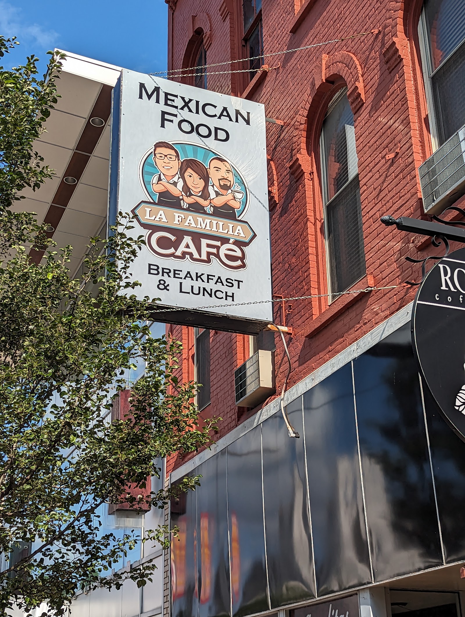 La Familia cafe