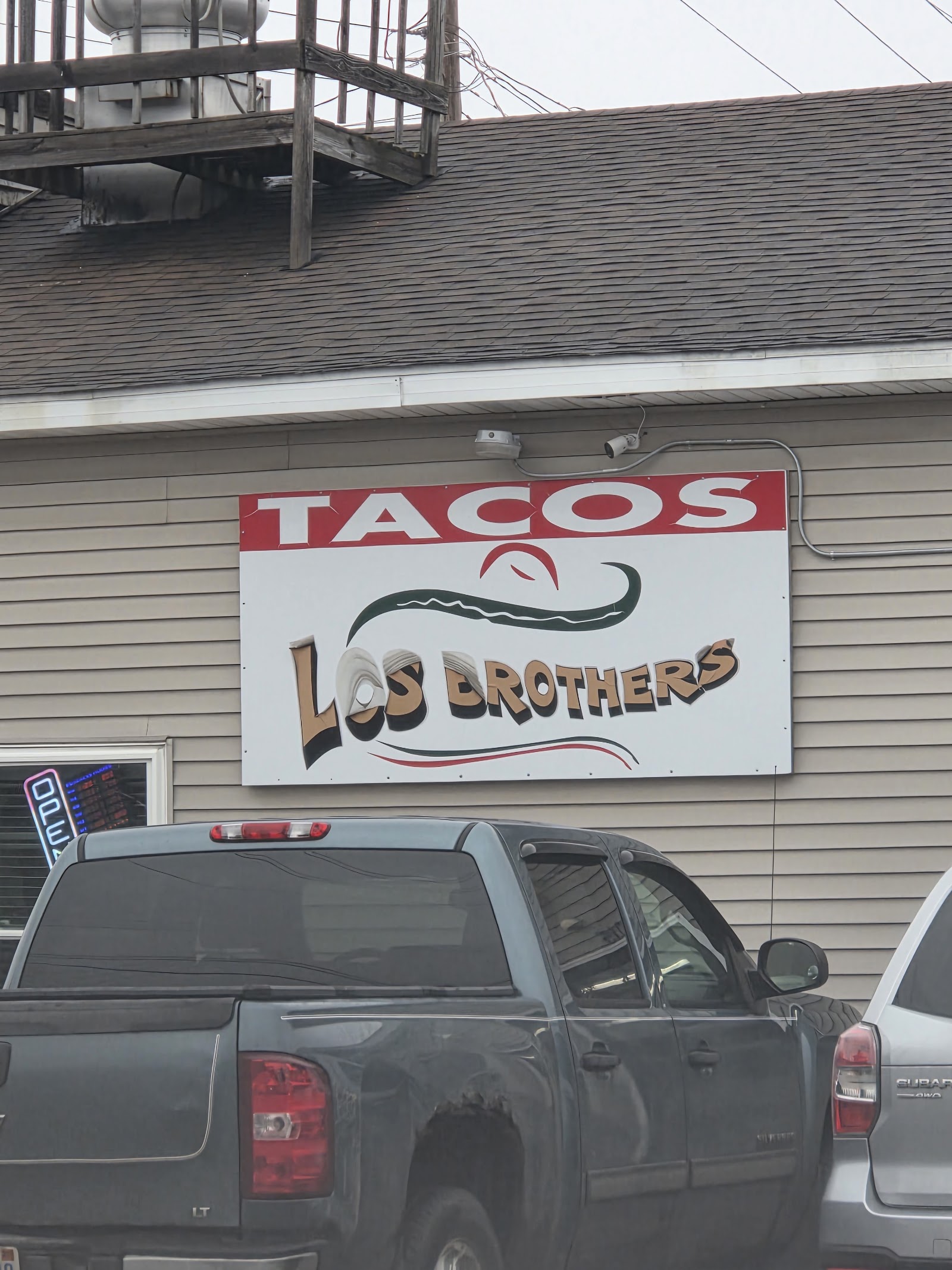 Los Brothers Mexican Food — photo
