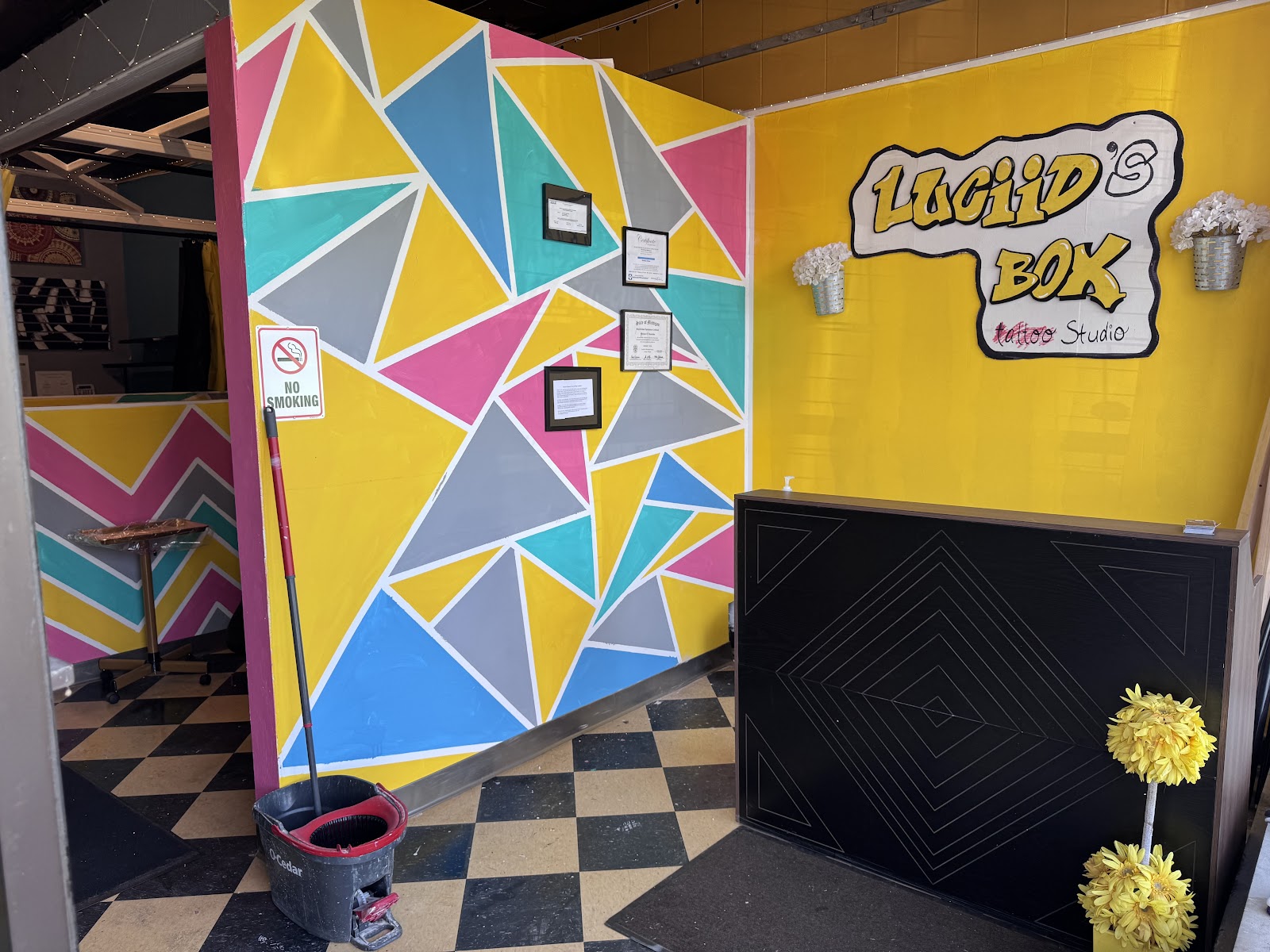Luciid’s Box Tattoo Studio — photo