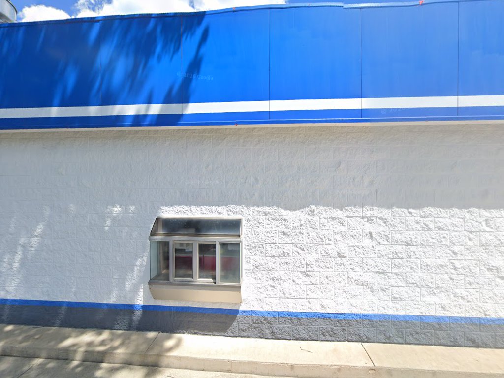 Mini Mart — photo