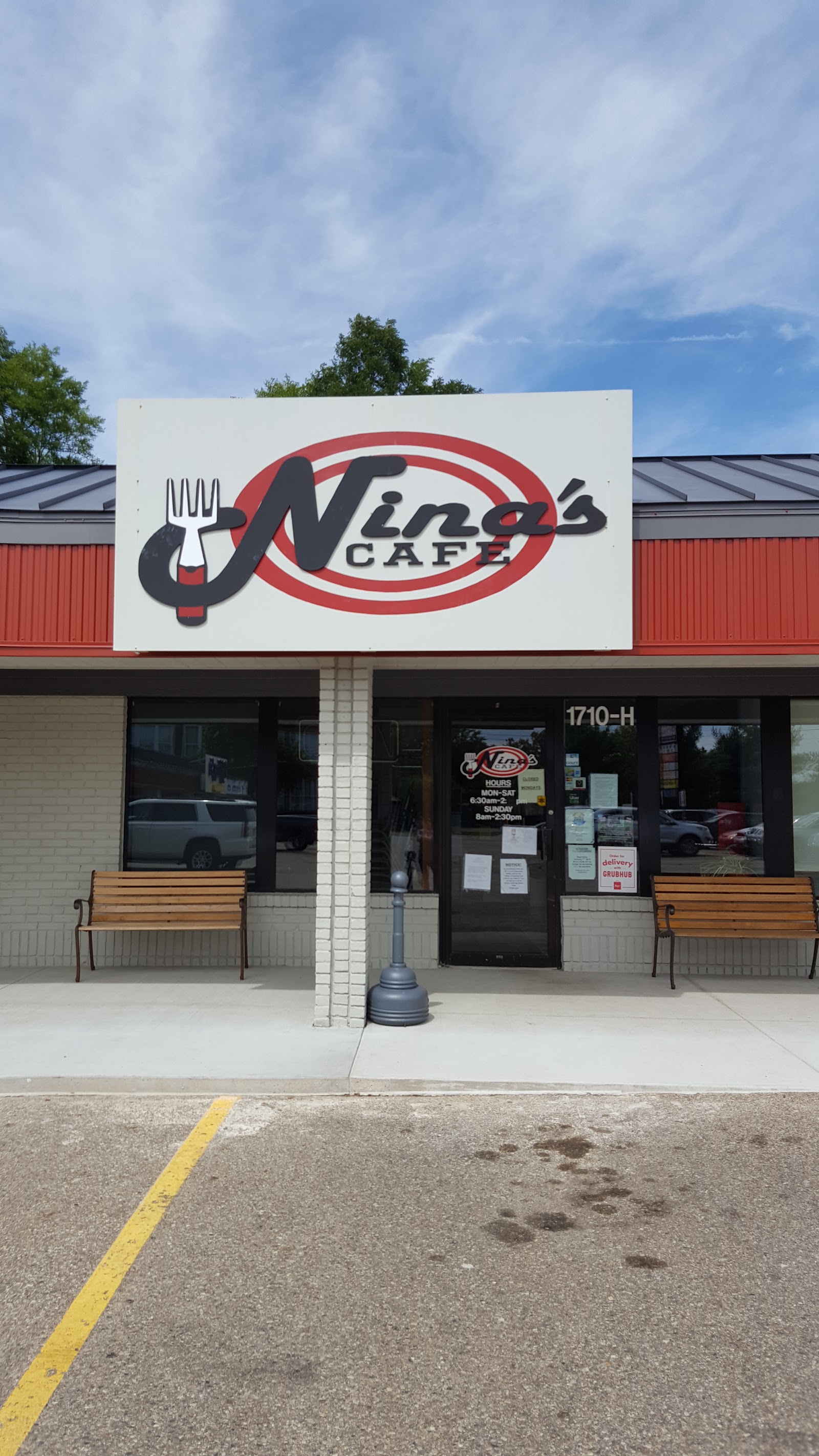 Nina's Cafe in Kalamazoo