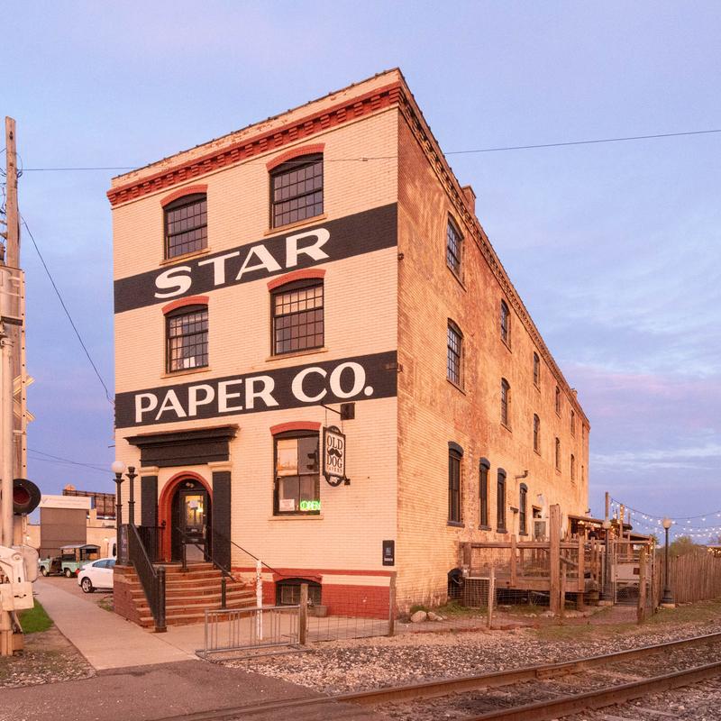 Old Dog Tavern in Kalamazoo