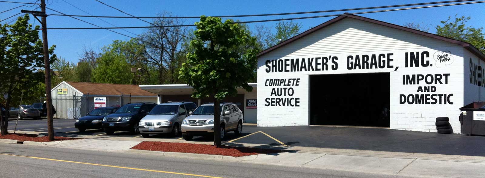 Shoemaker's Garage — photo