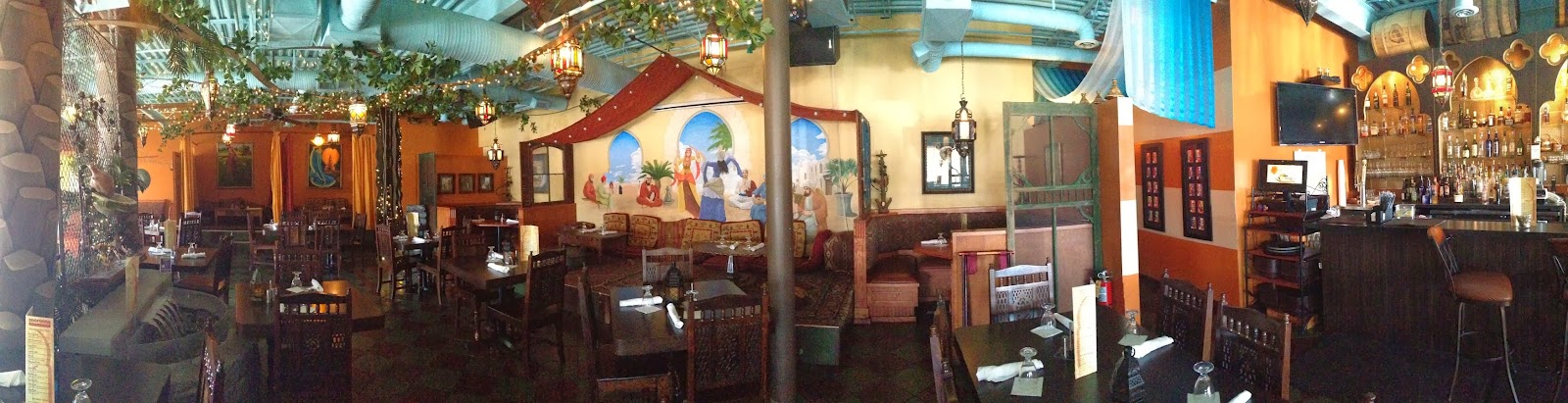 Zooroona Restaurant — photo